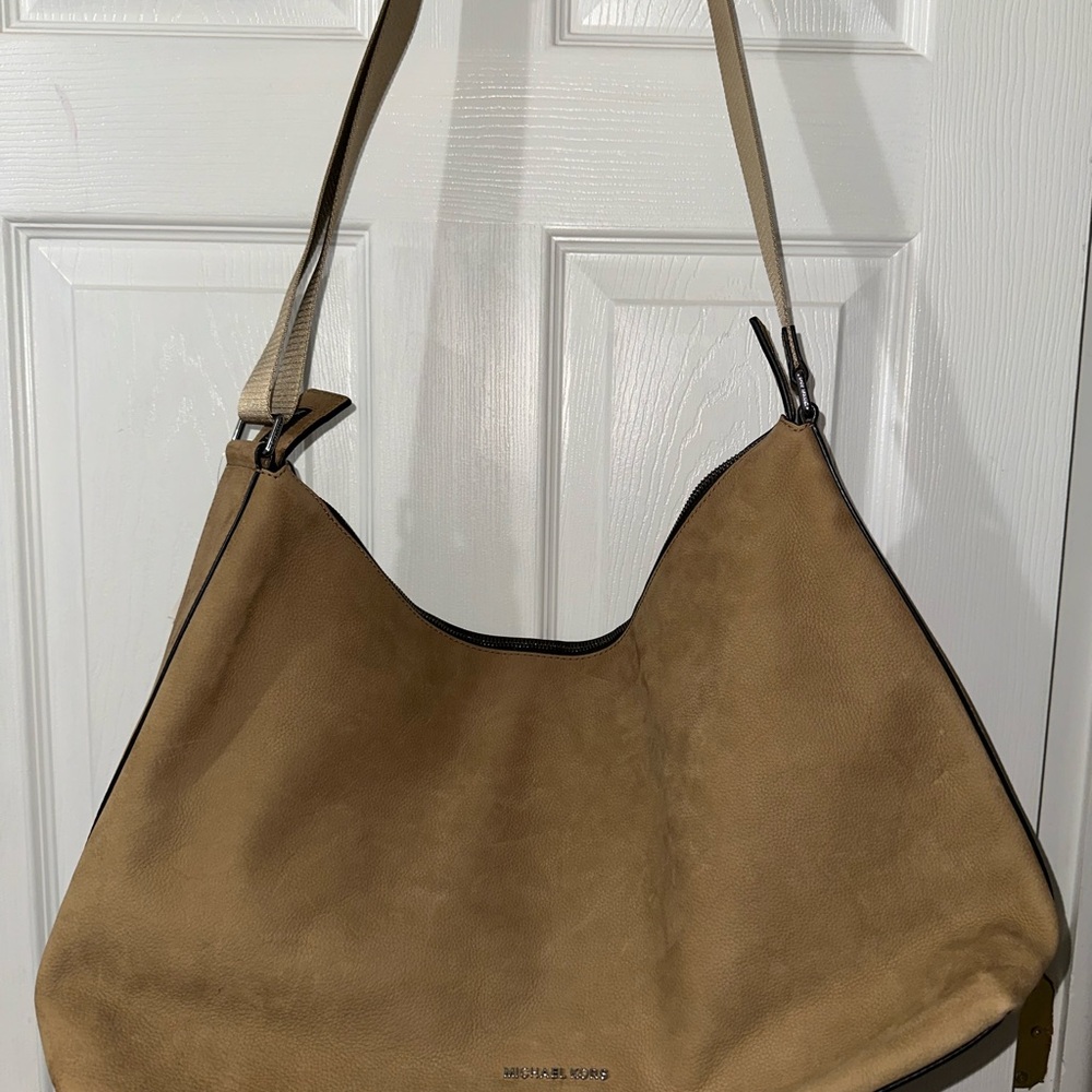 ✨Flash Sale


NWT Micheal Kors Nubuck Leather Messenger - Picture 4 of 4